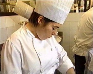 TRABAJADOR AYUDANTE COCINA